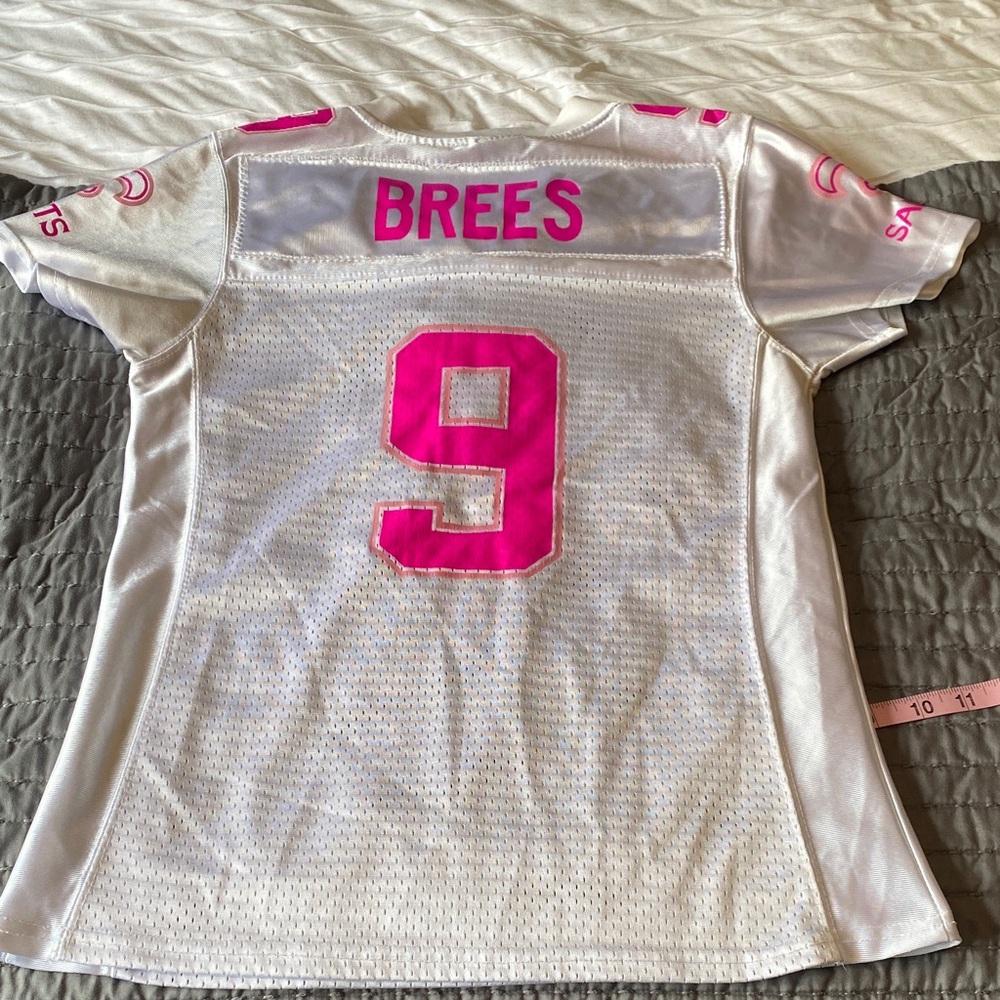 Special edition pink Breast Cancer Awareness Drew Brees  Saints jersey